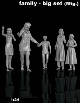 Unassambled 1/24 ősi állvány Az emberek között 5 gyanta figura miniatűr modellkészlet található Festetlen
