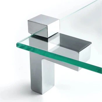 F alakú fém polcbilincs Megbízható és könnyen használható Ideális különböző vastagságú üveg- és fapolcokhoz