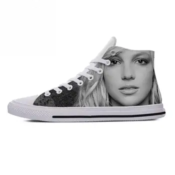 Hot Men divat Nyár Britney Spears alkalmi cipők Nők Könnyű lélegző divat vászon cipők Magas felső menő deszkacipők