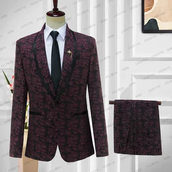 2023 Új formális férfi esküvői öltöny bor vörös jacquard szatén díszítésű kendővel hajtóka slim fit üzleti vőlegény szmoking (dzseki + nadrág)