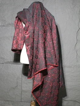 dombormű Jacquard szövet sötétvörös kreatív ruha designer ruhatervező ruha méterenként steppelt szövet poliészter anyag
