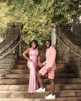 Boldog esküvőt vőlegény rózsaszín férfi öltönyök rövid nadrággal Slim Fit vőlegény Tuxedo Terno Masculino Prom Blazer 2 db jelmez homme
